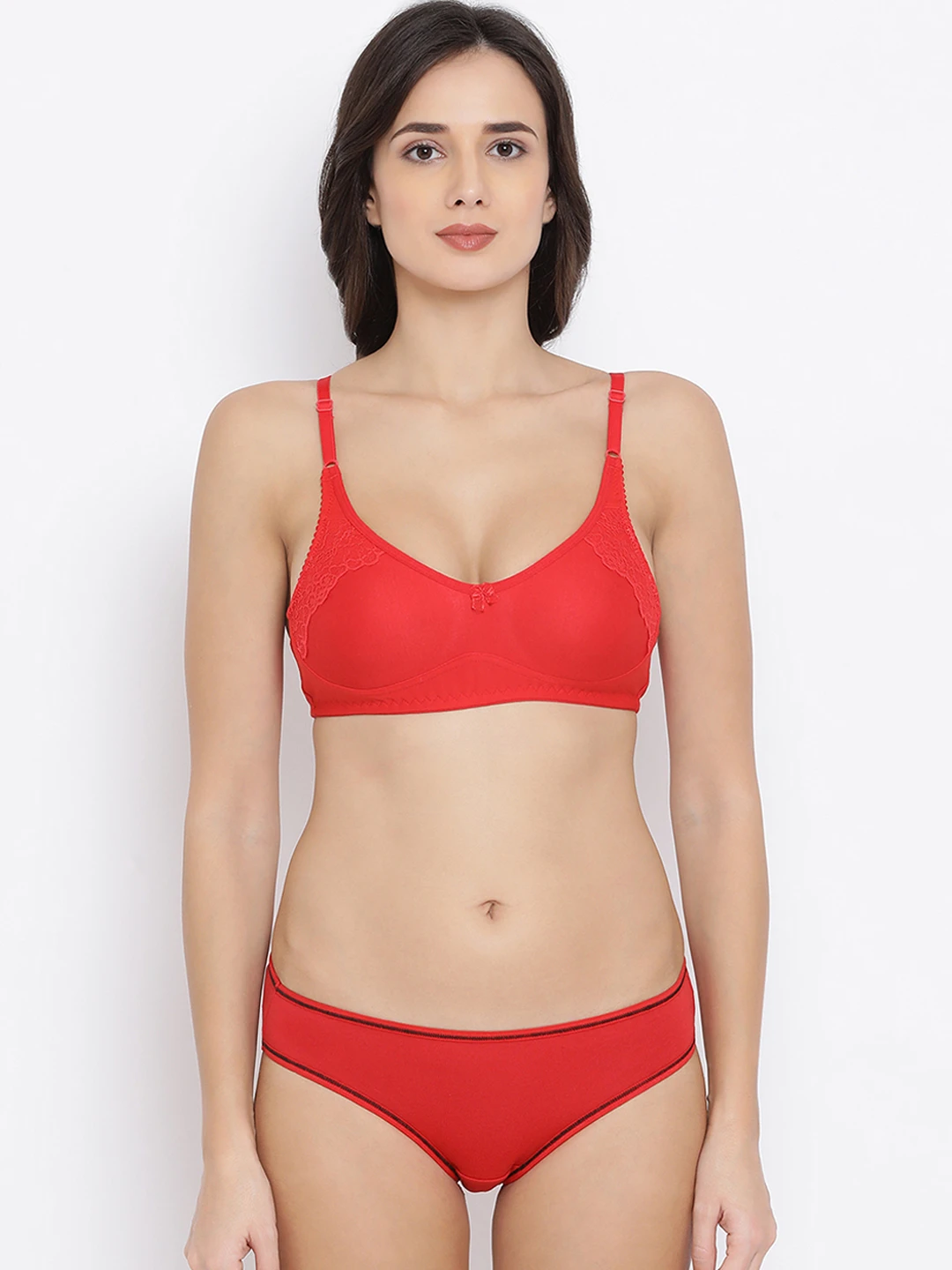 Women Red Solid Lingerie Set